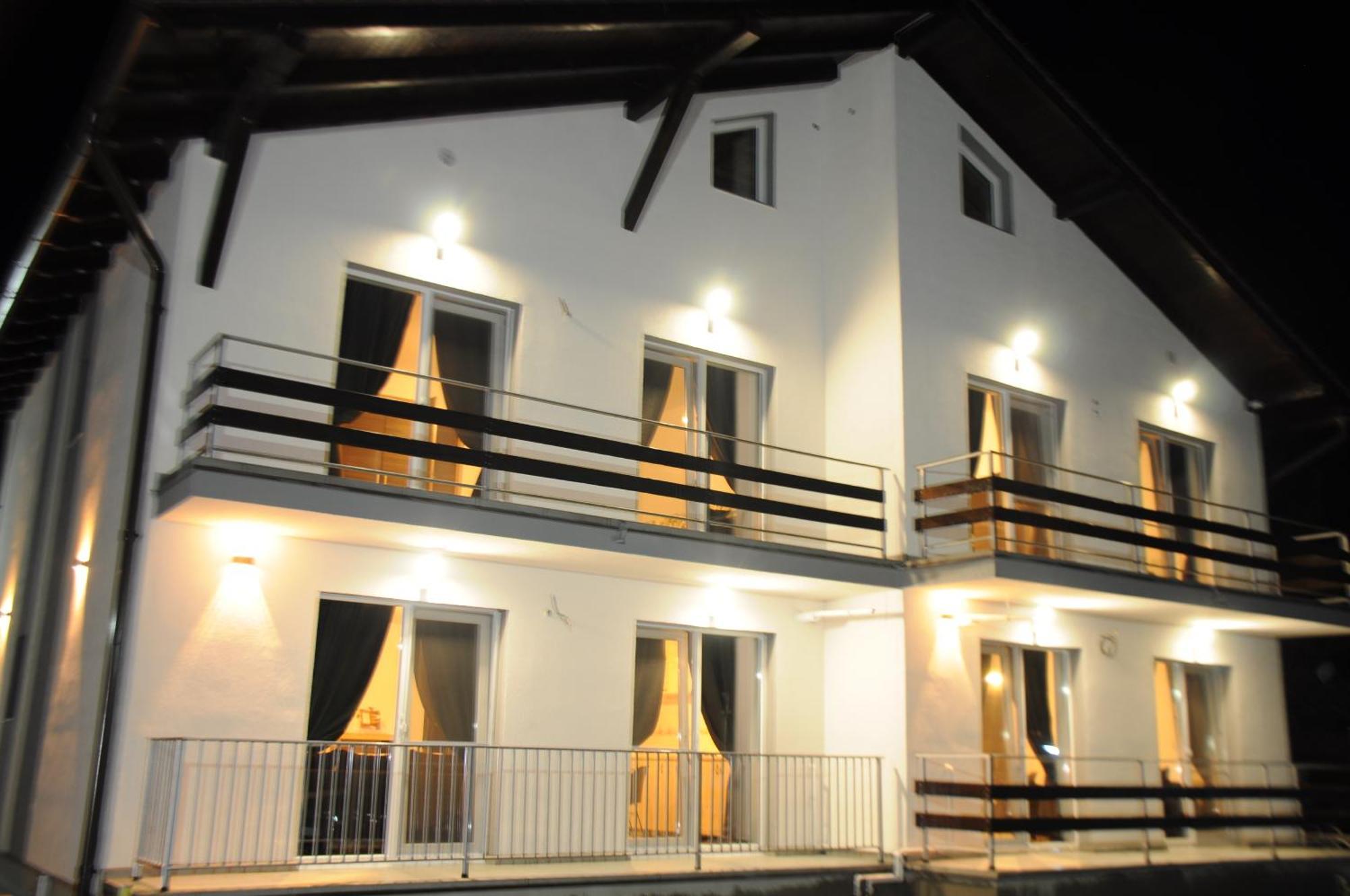 Casa Matei Inn Coresi Braşov Esterno foto